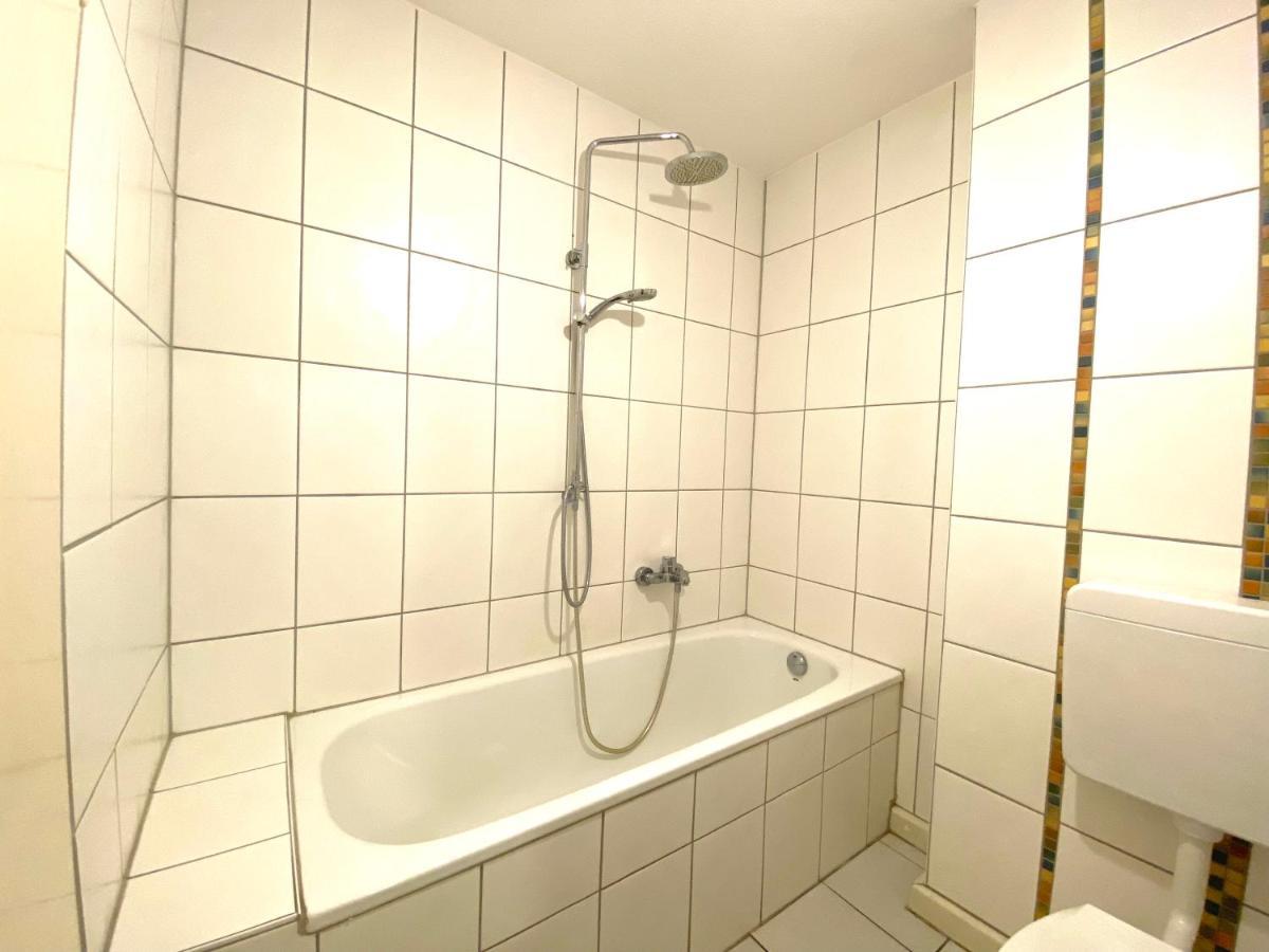 Ferienwohnung Worringer One Düsseldorf Exterior foto